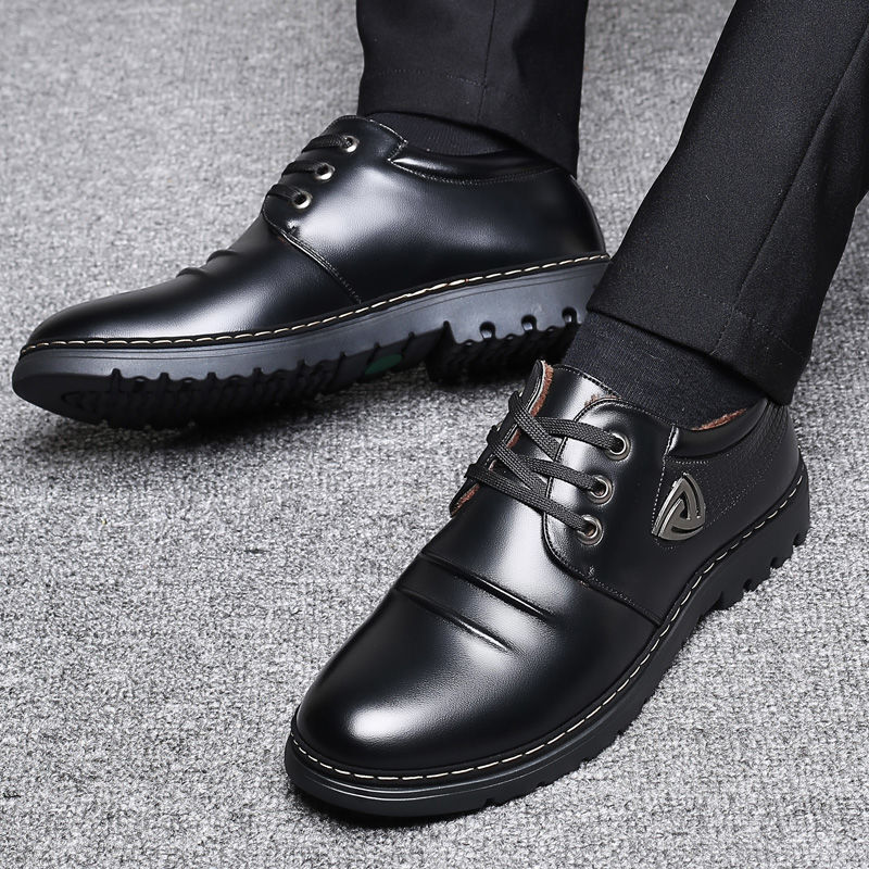 全牛皮男士休闲皮鞋 春日里的舒适与优雅